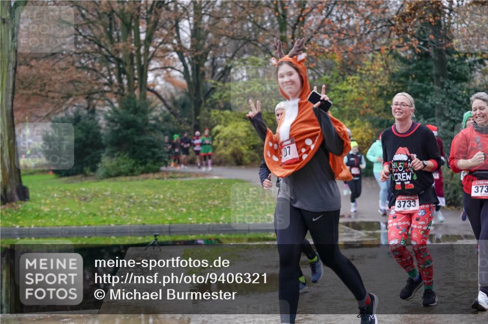 07.12.2025 - St. Pauli X-Mass-Run No. 15 Michael Burmester http://msf.ph/oto/9406321 07.12.2025 11:22:18 Laufen 07, 3733, 373 meine-sportfotos.de