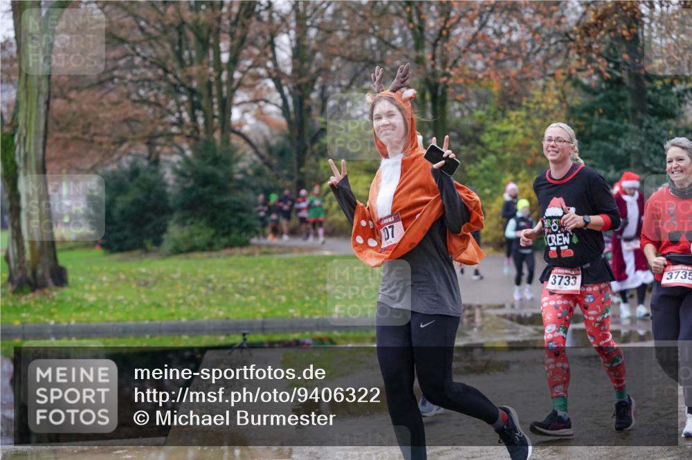 07.12.2025 - St. Pauli X-Mass-Run No. 15 Michael Burmester http://msf.ph/oto/9406322 07.12.2025 11:22:18 Laufen 07, 3733, 60602, 00, 3735 meine-sportfotos.de