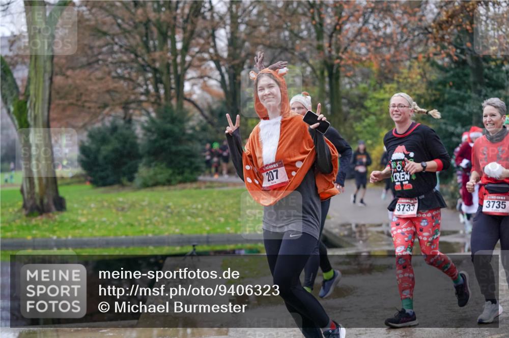 07.12.2025 - St. Pauli X-Mass-Run No. 15 Michael Burmester http://msf.ph/oto/9406323 07.12.2025 11:22:18 Laufen 207, 3733, 3735, 60004 meine-sportfotos.de