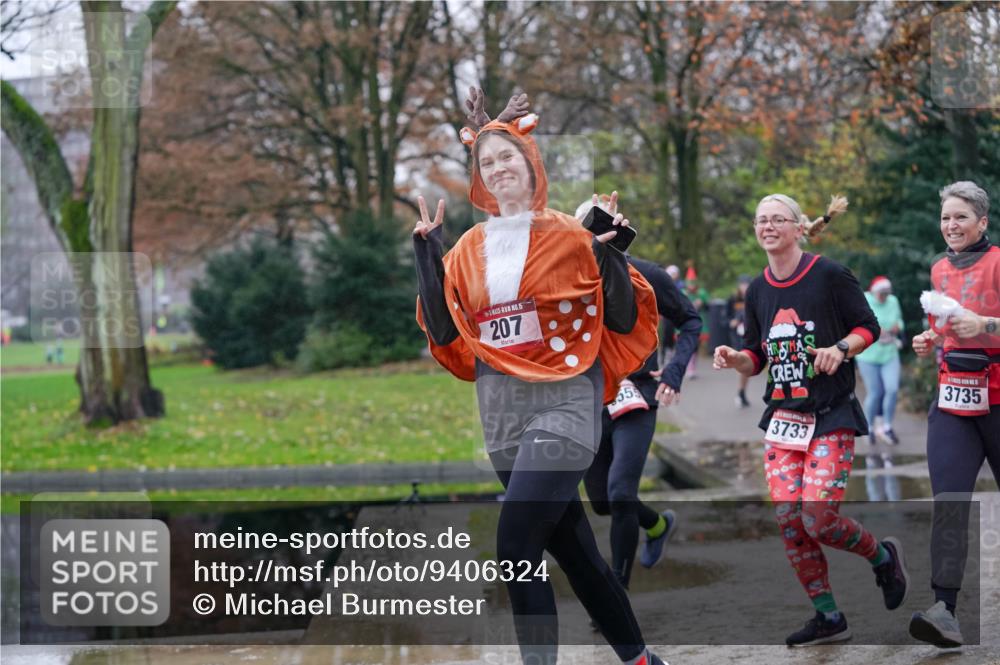 07.12.2025 - St. Pauli X-Mass-Run No. 15 Michael Burmester http://msf.ph/oto/9406324 07.12.2025 11:22:18 Laufen 15, 207, 55, 3733, 3735 meine-sportfotos.de