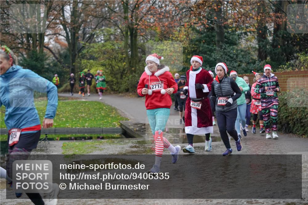 07.12.2025 - St. Pauli X-Mass-Run No. 15 Michael Burmester http://msf.ph/oto/9406335 07.12.2025 11:22:21 Laufen 5, 2713, 3423, 3529, 3530 meine-sportfotos.de