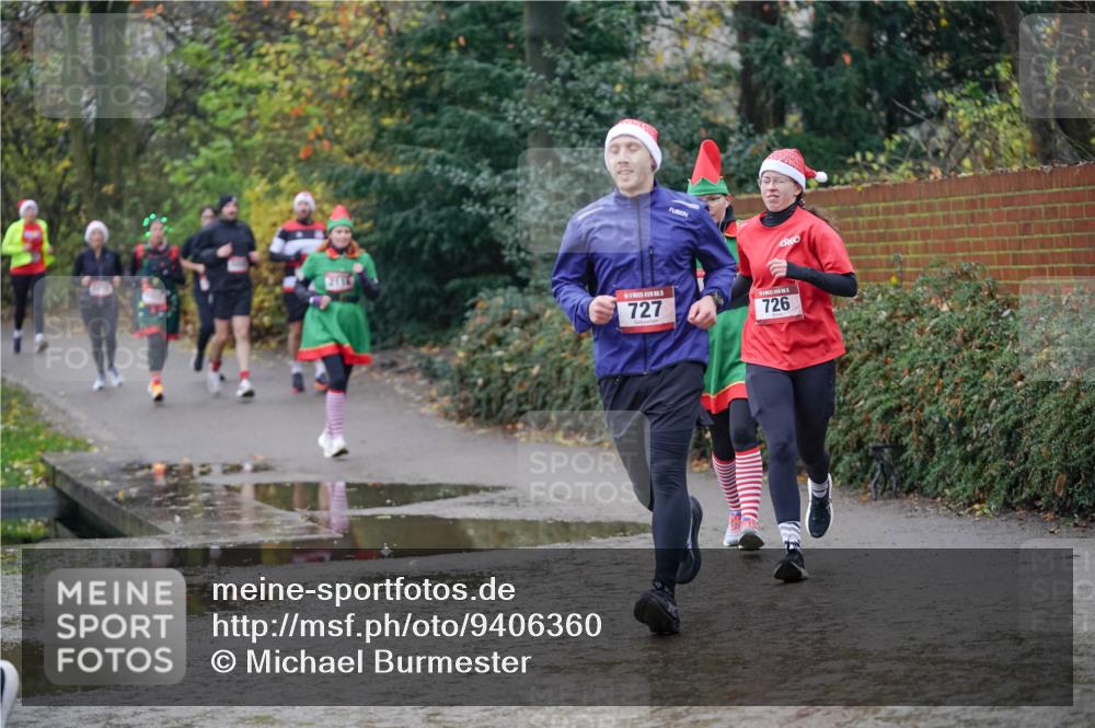07.12.2025 - St. Pauli X-Mass-Run No. 15 Michael Burmester http://msf.ph/oto/9406360 07.12.2025 11:22:27 Laufen 2116, 5, 727, 726 meine-sportfotos.de