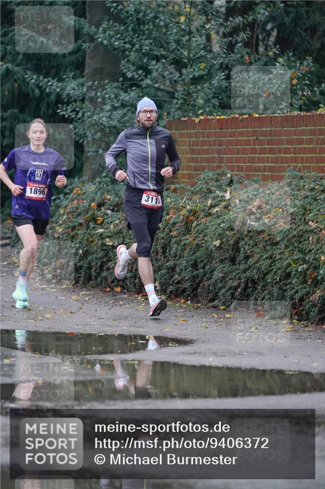 07.12.2025 - St. Pauli X-Mass-Run No. 15 Michael Burmester http://msf.ph/oto/9406372 07.12.2025 09:37:23 Laufen 311, 1896 meine-sportfotos.de