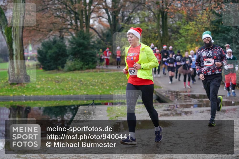 07.12.2025 - St. Pauli X-Mass-Run No. 15 Michael Burmester http://msf.ph/oto/9406441 07.12.2025 11:22:39 Laufen 652, 1061 meine-sportfotos.de