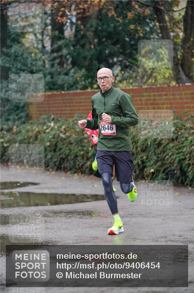 07.12.2025 - St. Pauli X-Mass-Run No. 15 Michael Burmester http://msf.ph/oto/9406454 07.12.2025 09:37:52 Laufen 2646 meine-sportfotos.de