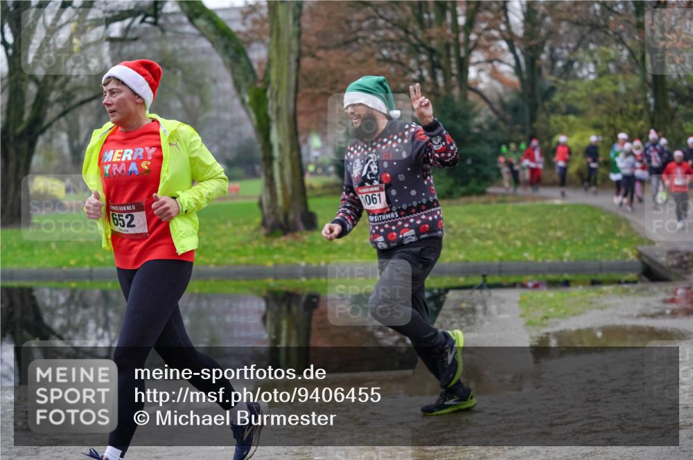 07.12.2025 - St. Pauli X-Mass-Run No. 15 Michael Burmester http://msf.ph/oto/9406455 07.12.2025 11:22:40 Laufen 15, 652, 1061 meine-sportfotos.de