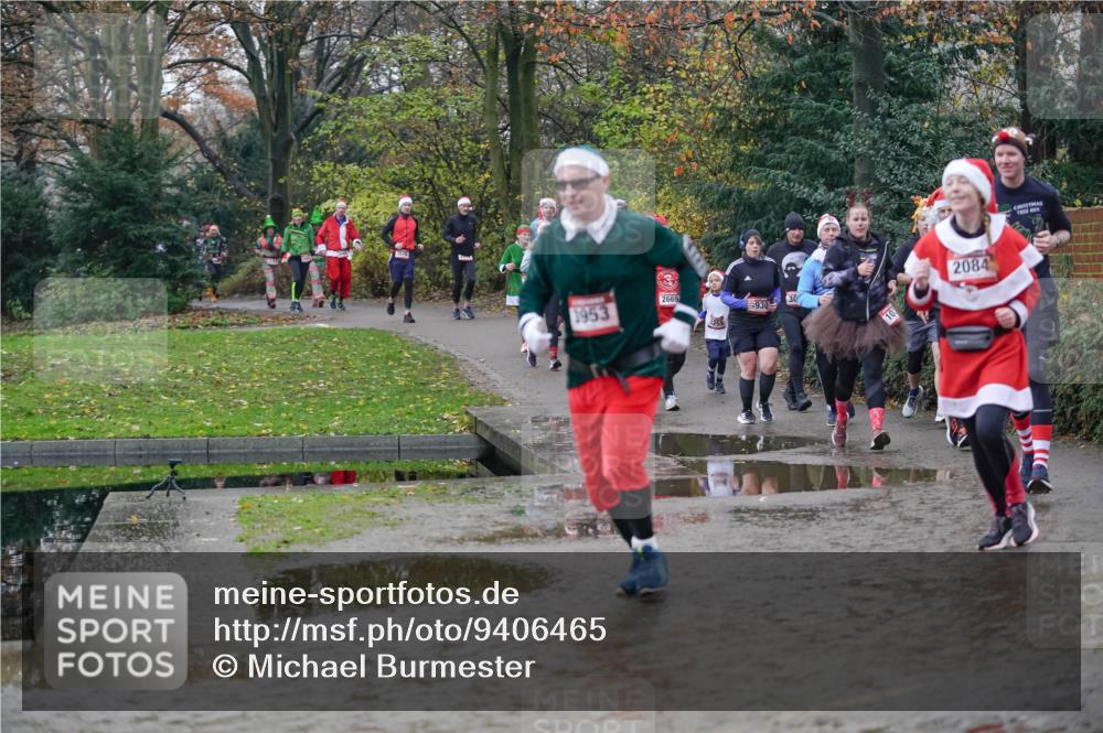 07.12.2025 - St. Pauli X-Mass-Run No. 15 Michael Burmester http://msf.ph/oto/9406465 07.12.2025 11:22:42 Laufen 2084, 2669, 1953, 930 meine-sportfotos.de