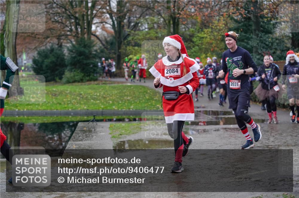07.12.2025 - St. Pauli X-Mass-Run No. 15 Michael Burmester http://msf.ph/oto/9406477 07.12.2025 11:22:44 Laufen 5, 2084, 2031, 1951 meine-sportfotos.de