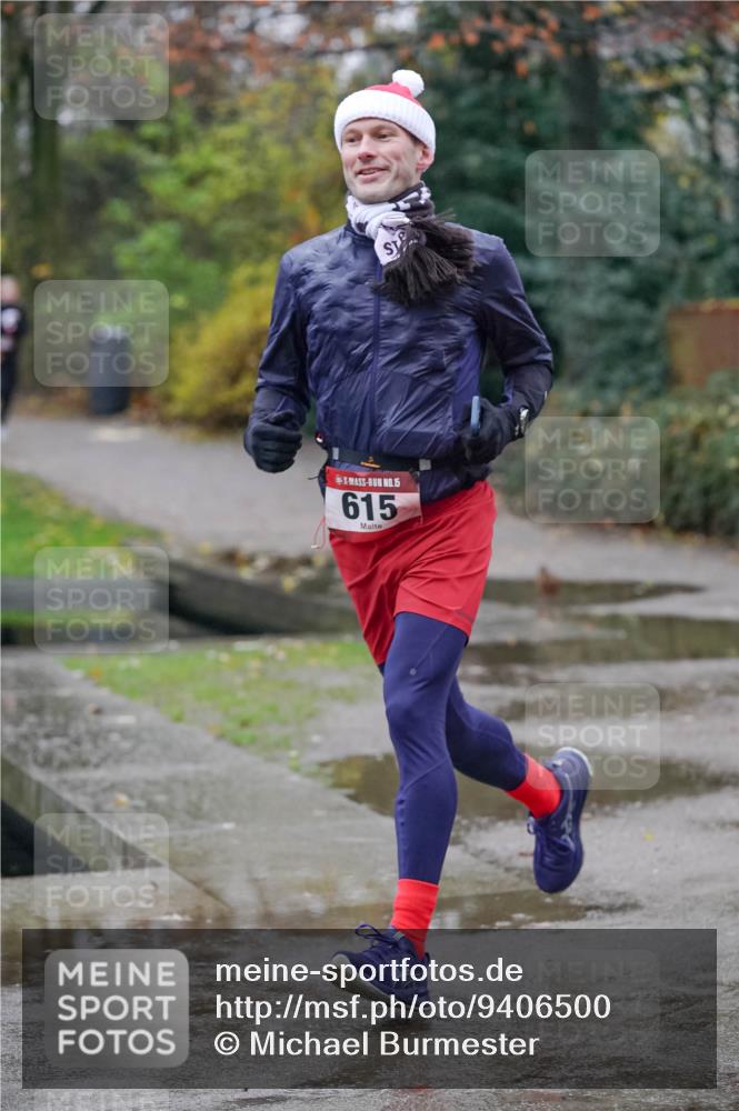 07.12.2025 - St. Pauli X-Mass-Run No. 15 Michael Burmester http://msf.ph/oto/9406500 07.12.2025 09:38:00 Laufen 15, 615 meine-sportfotos.de