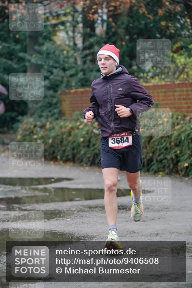 07.12.2025 - St. Pauli X-Mass-Run No. 15 Michael Burmester http://msf.ph/oto/9406508 07.12.2025 09:38:05 Laufen 15, 3684 meine-sportfotos.de
