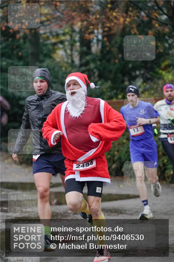 07.12.2025 - St. Pauli X-Mass-Run No. 15 Michael Burmester http://msf.ph/oto/9406530 07.12.2025 09:38:09 Laufen 2494, 13 meine-sportfotos.de