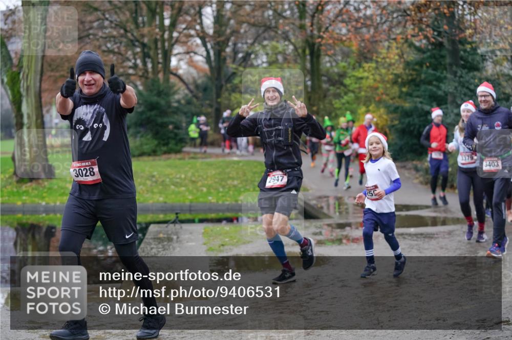07.12.2025 - St. Pauli X-Mass-Run No. 15 Michael Burmester http://msf.ph/oto/9406531 07.12.2025 11:22:50 Laufen 0, 15, 3028, 7105, 2947, 59, 1379, 3403 meine-sportfotos.de