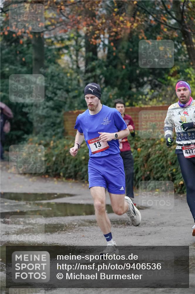 07.12.2025 - St. Pauli X-Mass-Run No. 15 Michael Burmester http://msf.ph/oto/9406536 07.12.2025 09:38:10 Laufen 13, 4273 meine-sportfotos.de