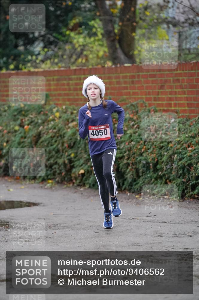 07.12.2025 - St. Pauli X-Mass-Run No. 15 Michael Burmester http://msf.ph/oto/9406562 07.12.2025 09:38:15 Laufen 15, 4050 meine-sportfotos.de
