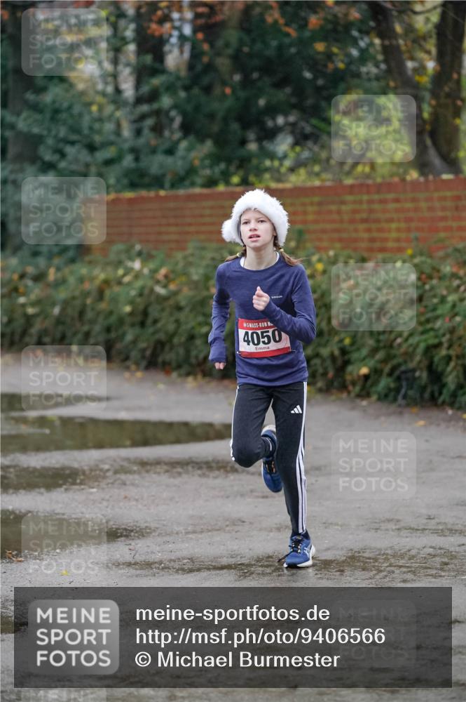 07.12.2025 - St. Pauli X-Mass-Run No. 15 Michael Burmester http://msf.ph/oto/9406566 07.12.2025 09:38:16 Laufen 4050 meine-sportfotos.de