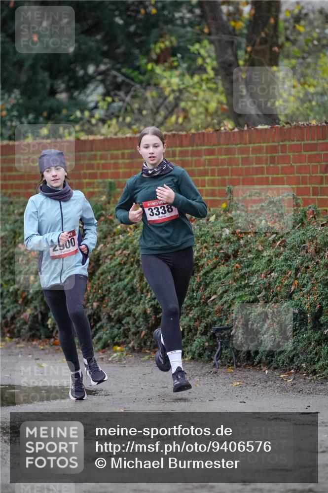 07.12.2025 - St. Pauli X-Mass-Run No. 15 Michael Burmester http://msf.ph/oto/9406576 07.12.2025 09:38:19 Laufen 2900, 3338, 00 meine-sportfotos.de