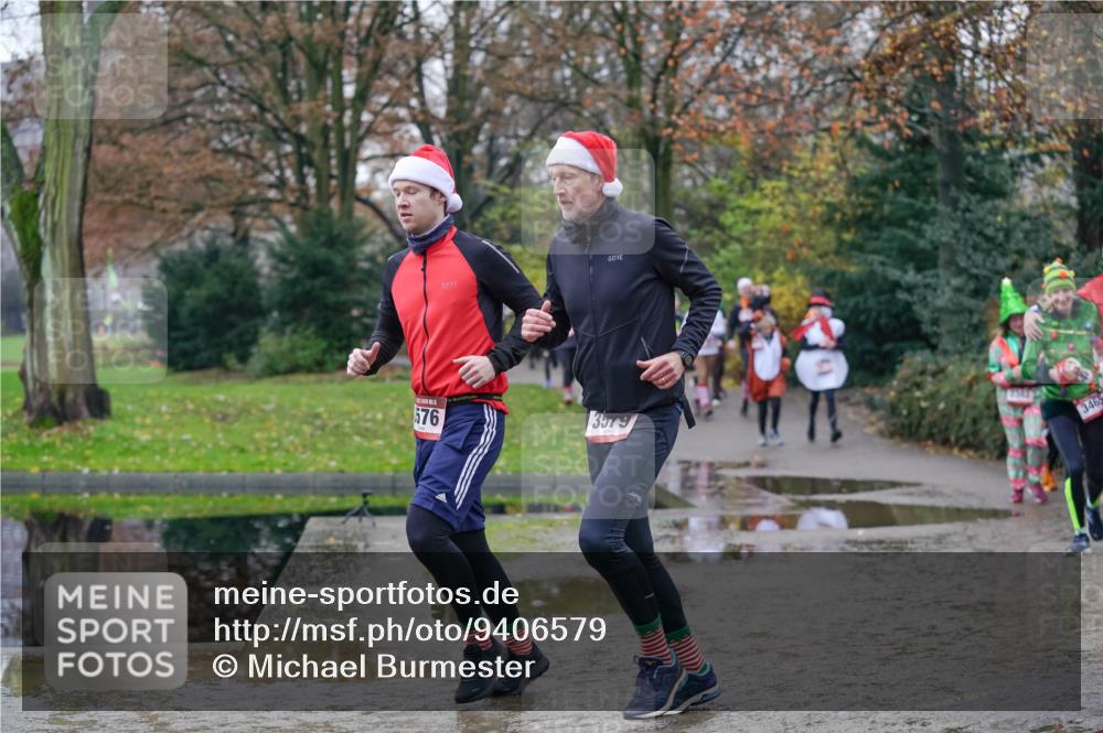 07.12.2025 - St. Pauli X-Mass-Run No. 15 Michael Burmester http://msf.ph/oto/9406579 07.12.2025 11:22:56 Laufen 576, 3579, 3465 meine-sportfotos.de