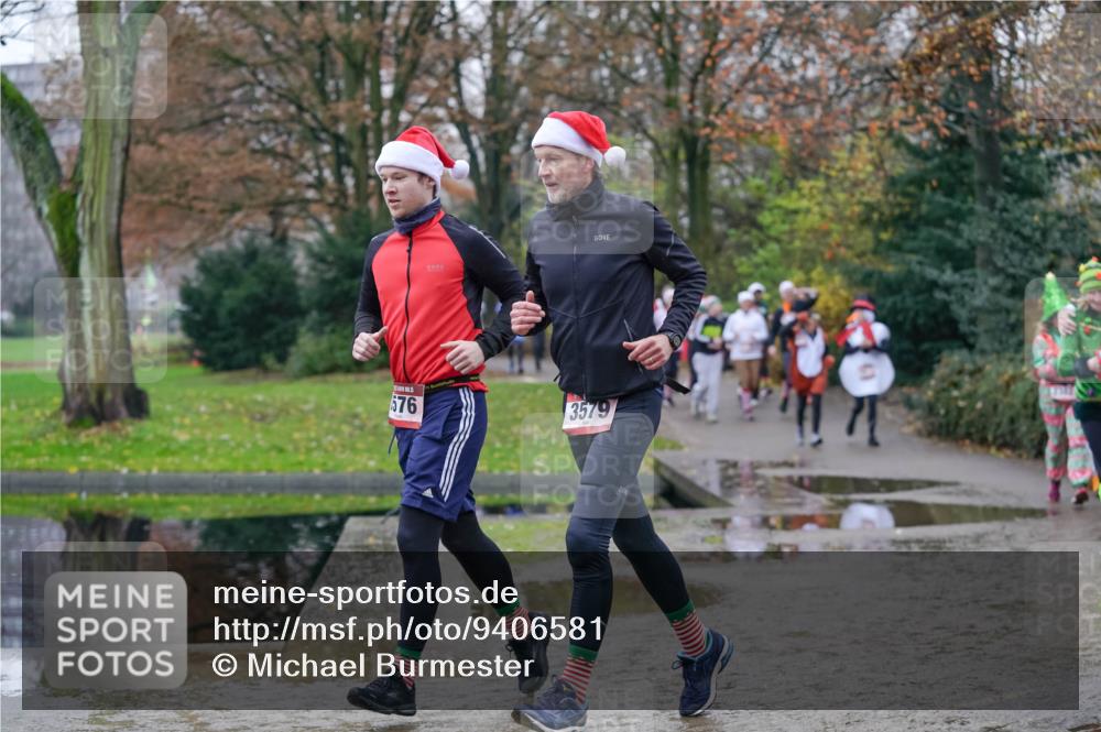 07.12.2025 - St. Pauli X-Mass-Run No. 15 Michael Burmester http://msf.ph/oto/9406581 07.12.2025 11:22:56 Laufen 576, 3579 meine-sportfotos.de
