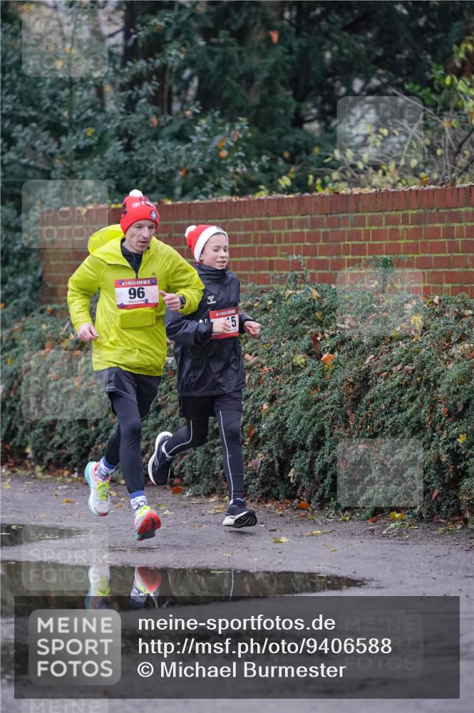 07.12.2025 - St. Pauli X-Mass-Run No. 15 Michael Burmester http://msf.ph/oto/9406588 07.12.2025 09:38:39 Laufen 96 meine-sportfotos.de
