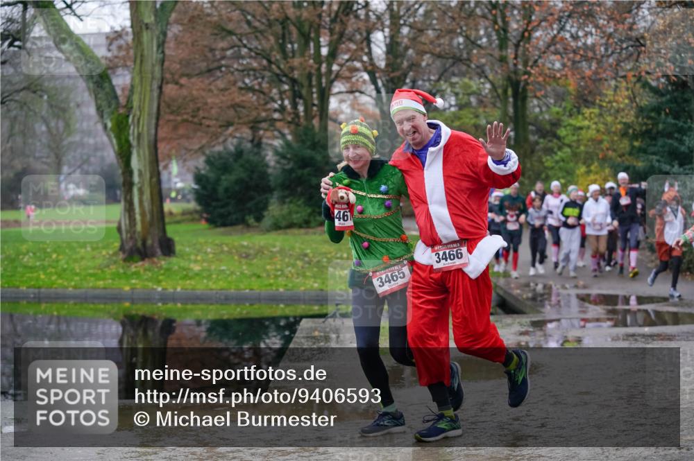 07.12.2025 - St. Pauli X-Mass-Run No. 15 Michael Burmester http://msf.ph/oto/9406593 07.12.2025 11:22:58 Laufen 46, 3465, 15, 3466 meine-sportfotos.de