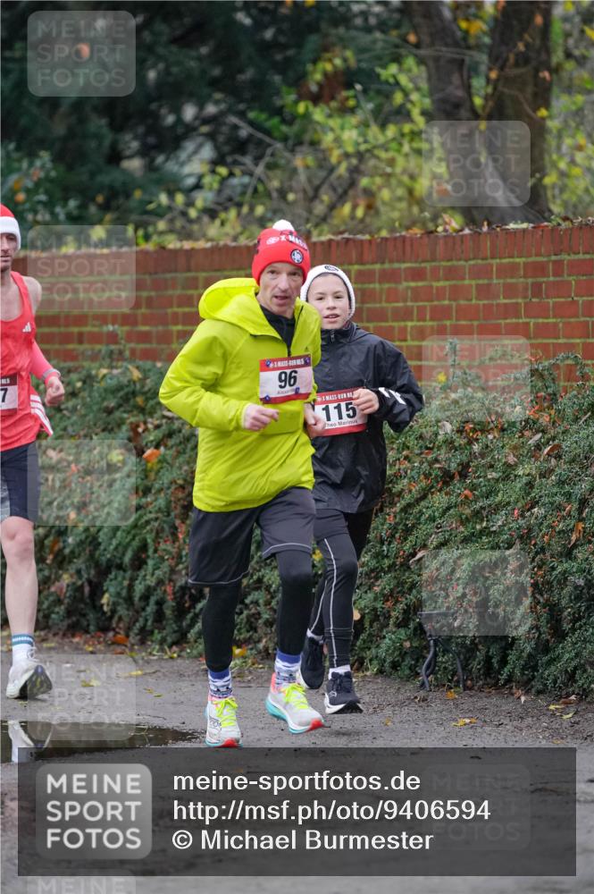 07.12.2025 - St. Pauli X-Mass-Run No. 15 Michael Burmester http://msf.ph/oto/9406594 07.12.2025 09:38:40 Laufen 7, 96, 115 meine-sportfotos.de