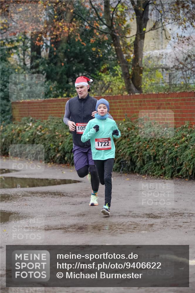 07.12.2025 - St. Pauli X-Mass-Run No. 15 Michael Burmester http://msf.ph/oto/9406622 07.12.2025 09:38:45 Laufen 105, 5, 1722 meine-sportfotos.de