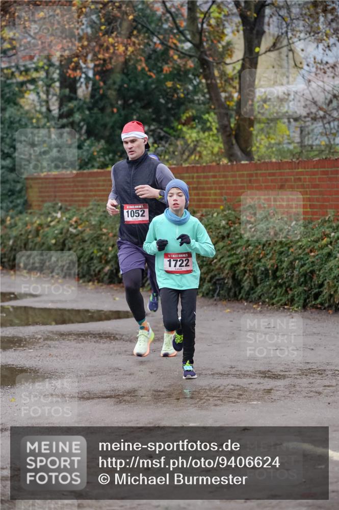 07.12.2025 - St. Pauli X-Mass-Run No. 15 Michael Burmester http://msf.ph/oto/9406624 07.12.2025 09:38:45 Laufen 1052, 5, 1722 meine-sportfotos.de