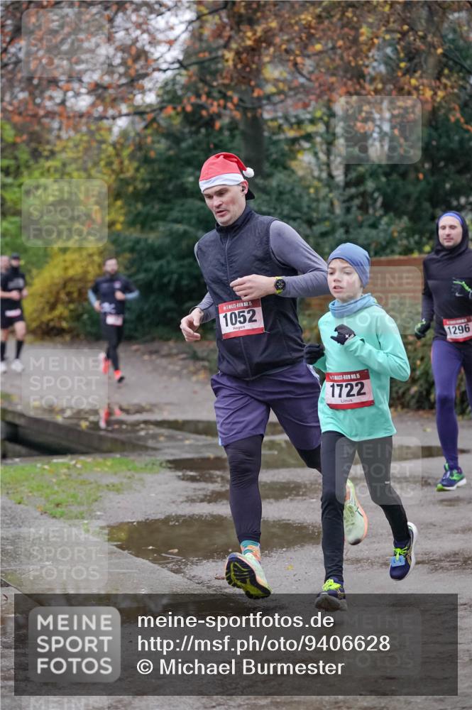 07.12.2025 - St. Pauli X-Mass-Run No. 15 Michael Burmester http://msf.ph/oto/9406628 07.12.2025 09:38:45 Laufen 15, 1052, 15, 1722, 1296 meine-sportfotos.de