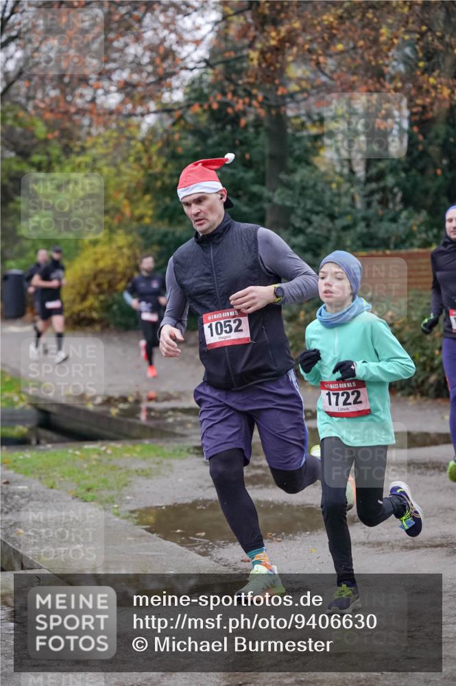 07.12.2025 - St. Pauli X-Mass-Run No. 15 Michael Burmester http://msf.ph/oto/9406630 07.12.2025 09:38:46 Laufen 15, 1052, 15, 1722 meine-sportfotos.de