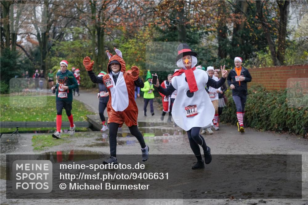 07.12.2025 - St. Pauli X-Mass-Run No. 15 Michael Burmester http://msf.ph/oto/9406631 07.12.2025 11:23:03 Laufen 2372, 919, 3917, 2179, 2 meine-sportfotos.de