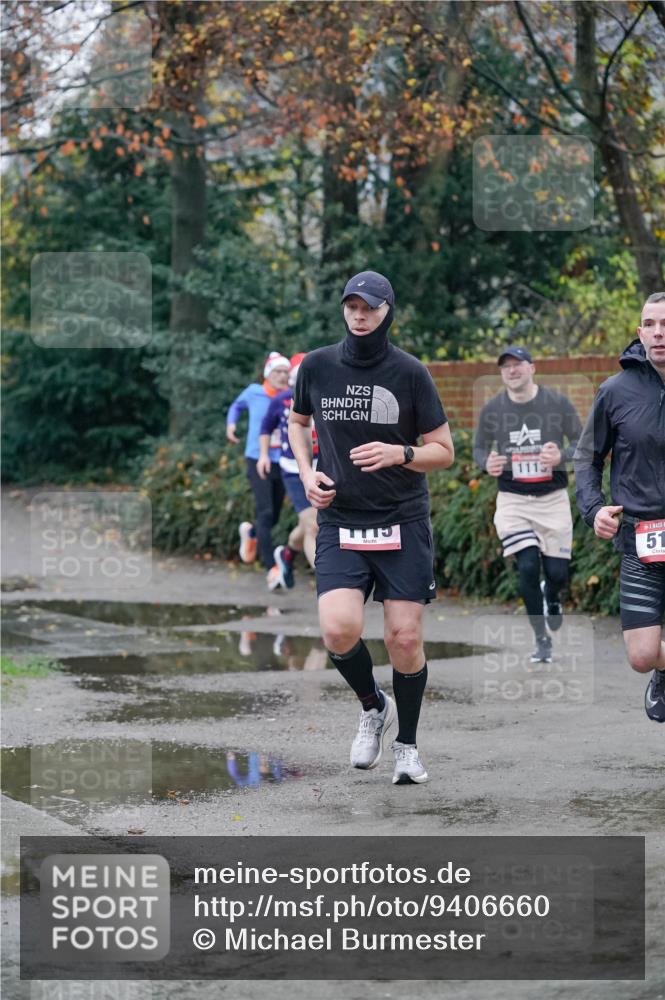 07.12.2025 - St. Pauli X-Mass-Run No. 15 Michael Burmester http://msf.ph/oto/9406660 07.12.2025 09:38:52 Laufen 1, 1113, 51 meine-sportfotos.de