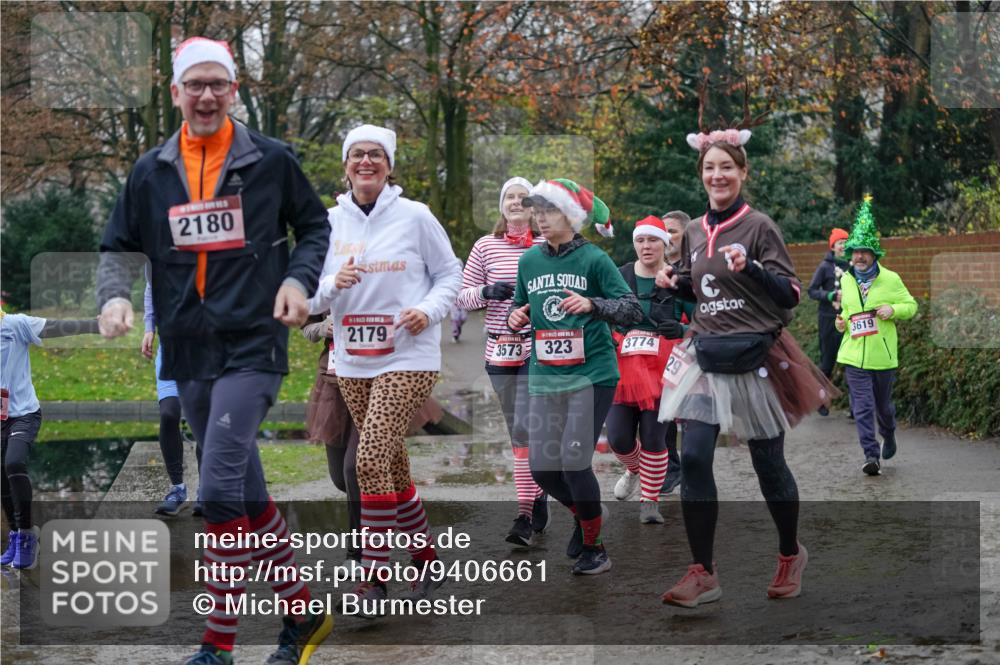 07.12.2025 - St. Pauli X-Mass-Run No. 15 Michael Burmester http://msf.ph/oto/9406661 07.12.2025 11:23:08 Laufen 2180, 2179, 3573, 323, 3774, 29, 3619 meine-sportfotos.de