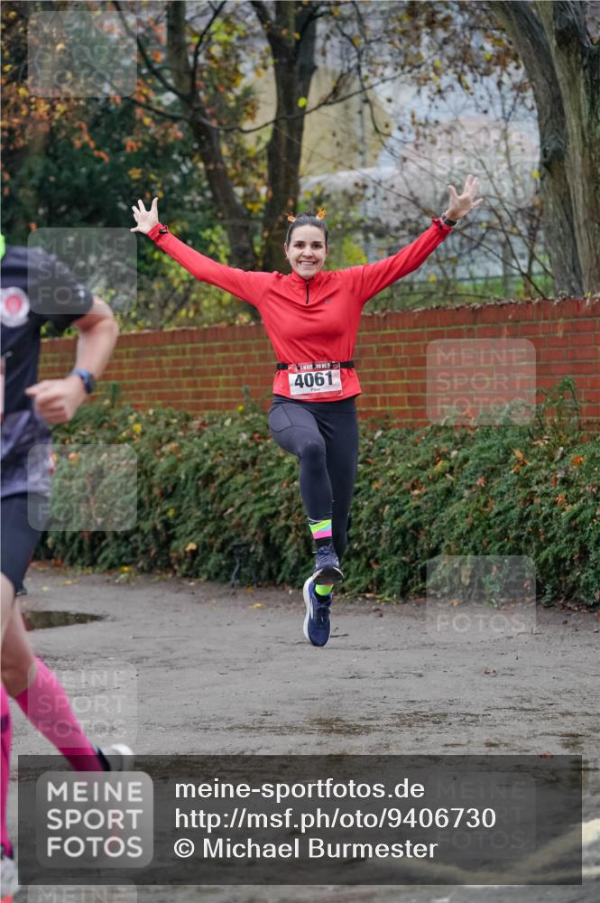 07.12.2025 - St. Pauli X-Mass-Run No. 15 Michael Burmester http://msf.ph/oto/9406730 07.12.2025 09:39:04 Laufen 4061 meine-sportfotos.de
