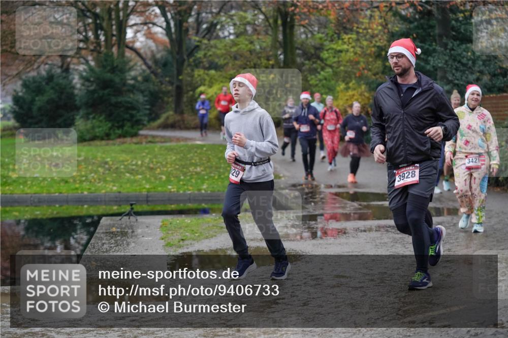 07.12.2025 - St. Pauli X-Mass-Run No. 15 Michael Burmester http://msf.ph/oto/9406733 07.12.2025 11:23:17 Laufen 29, 3928, 3421 meine-sportfotos.de