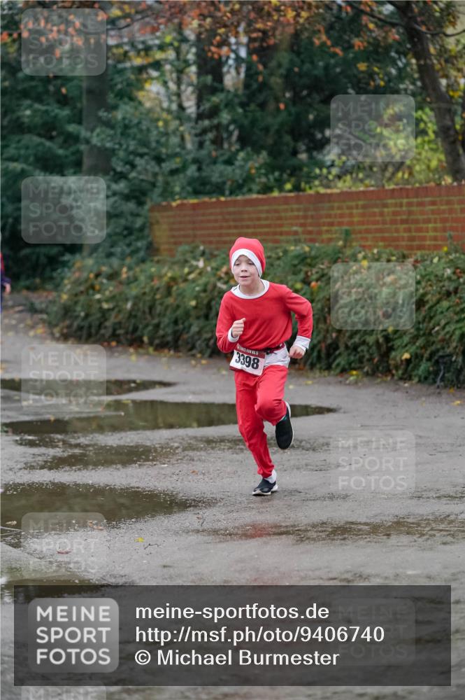 07.12.2025 - St. Pauli X-Mass-Run No. 15 Michael Burmester http://msf.ph/oto/9406740 07.12.2025 09:39:06 Laufen 3398 meine-sportfotos.de