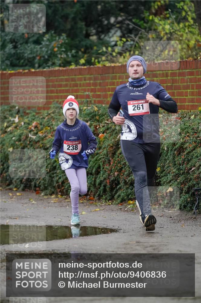 07.12.2025 - St. Pauli X-Mass-Run No. 15 Michael Burmester http://msf.ph/oto/9406836 07.12.2025 09:39:40 Laufen 5, 238, 15, 261 meine-sportfotos.de