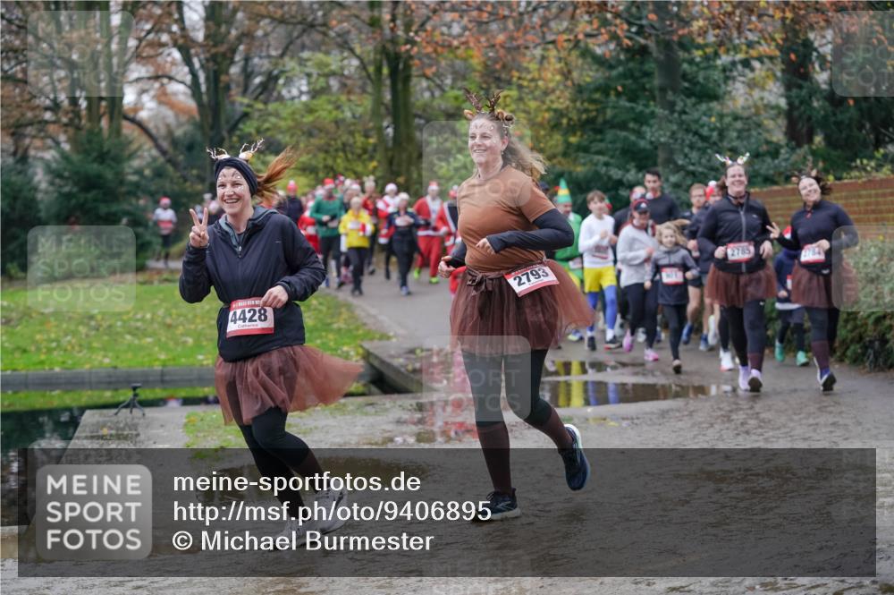 07.12.2025 - St. Pauli X-Mass-Run No. 15 Michael Burmester http://msf.ph/oto/9406895 07.12.2025 11:23:48 Laufen 4428, 2793, 2785, 2784 meine-sportfotos.de