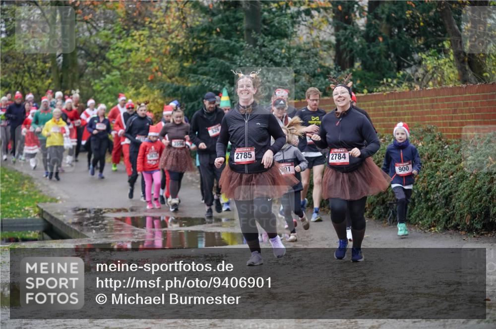 07.12.2025 - St. Pauli X-Mass-Run No. 15 Michael Burmester http://msf.ph/oto/9406901 07.12.2025 11:23:49 Laufen 526, 2785, 01, 2784, 900 meine-sportfotos.de