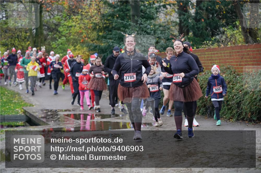 07.12.2025 - St. Pauli X-Mass-Run No. 15 Michael Burmester http://msf.ph/oto/9406903 07.12.2025 11:23:49 Laufen 2785, 901, 380, 2784, 900 meine-sportfotos.de