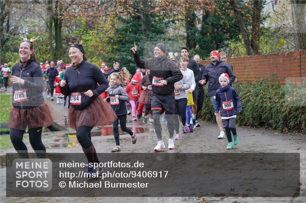 07.12.2025 - St. Pauli X-Mass-Run No. 15 Michael Burmester http://msf.ph/oto/9406917 07.12.2025 11:23:51 Laufen 2785, 2784, 901, 3635, 898, 33, 900 meine-sportfotos.de