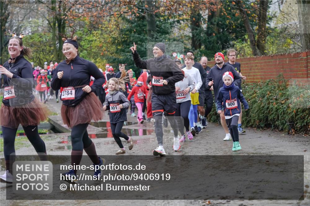 07.12.2025 - St. Pauli X-Mass-Run No. 15 Michael Burmester http://msf.ph/oto/9406919 07.12.2025 11:23:51 Laufen 2785, 2784, 901, 3635, 898, 1433, 900 meine-sportfotos.de
