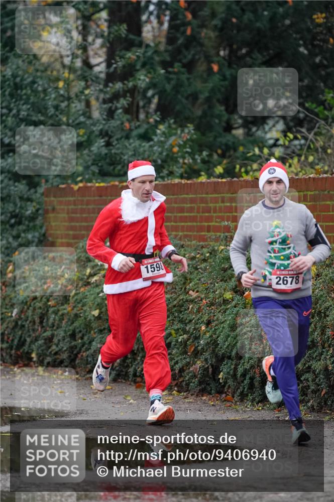 07.12.2025 - St. Pauli X-Mass-Run No. 15 Michael Burmester http://msf.ph/oto/9406940 07.12.2025 09:40:10 Laufen 1598, 2678 meine-sportfotos.de