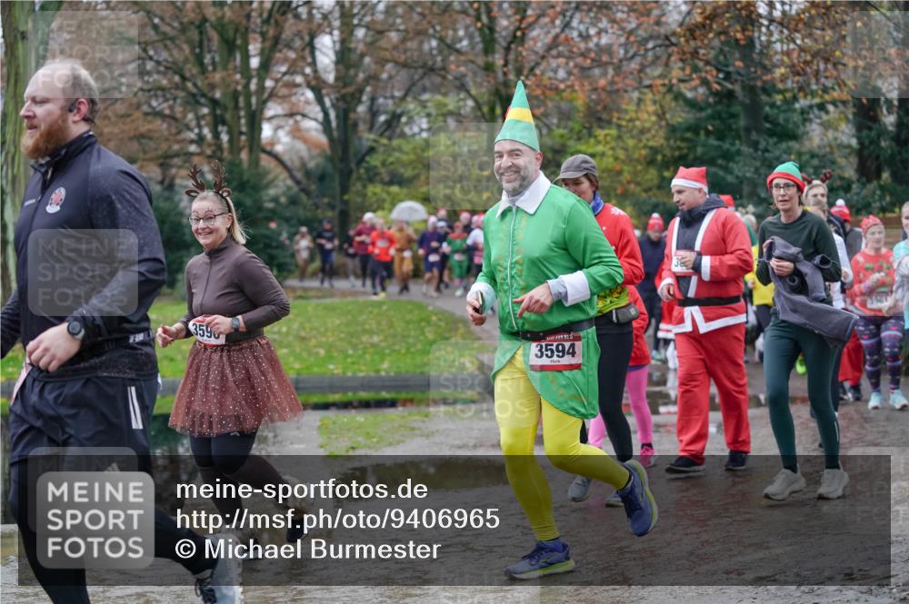 07.12.2025 - St. Pauli X-Mass-Run No. 15 Michael Burmester http://msf.ph/oto/9406965 07.12.2025 11:23:56 Laufen 359, 3594 meine-sportfotos.de