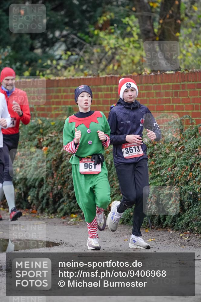 07.12.2025 - St. Pauli X-Mass-Run No. 15 Michael Burmester http://msf.ph/oto/9406968 07.12.2025 09:40:18 Laufen 961, 3513 meine-sportfotos.de