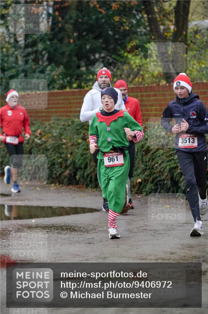 07.12.2025 - St. Pauli X-Mass-Run No. 15 Michael Burmester http://msf.ph/oto/9406972 07.12.2025 09:40:19 Laufen 437, 15, 961, 3513 meine-sportfotos.de