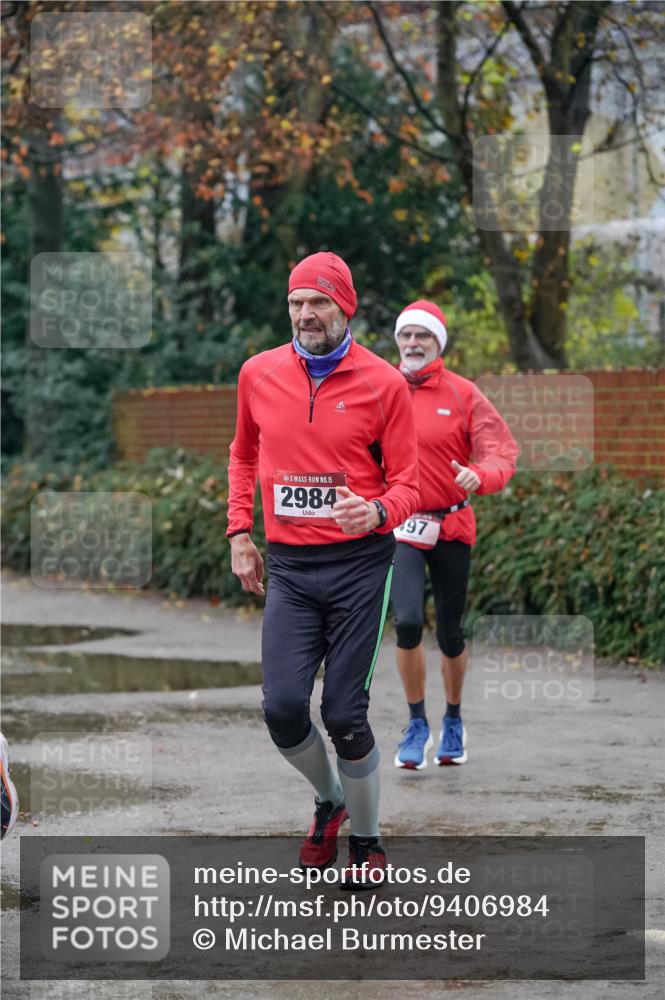 07.12.2025 - St. Pauli X-Mass-Run No. 15 Michael Burmester http://msf.ph/oto/9406984 07.12.2025 09:40:22 Laufen 15, 2984, 97 meine-sportfotos.de