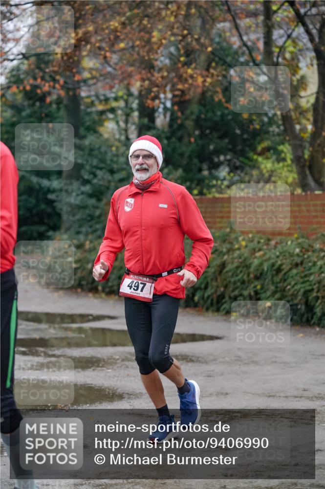 07.12.2025 - St. Pauli X-Mass-Run No. 15 Michael Burmester http://msf.ph/oto/9406990 07.12.2025 09:40:23 Laufen 15, 497 meine-sportfotos.de