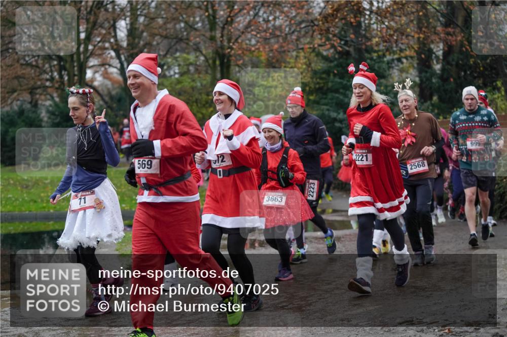 07.12.2025 - St. Pauli X-Mass-Run No. 15 Michael Burmester http://msf.ph/oto/9407025 07.12.2025 11:24:03 Laufen 71, 569, 12, 3663, 2223, 2221, 2568, 999 meine-sportfotos.de