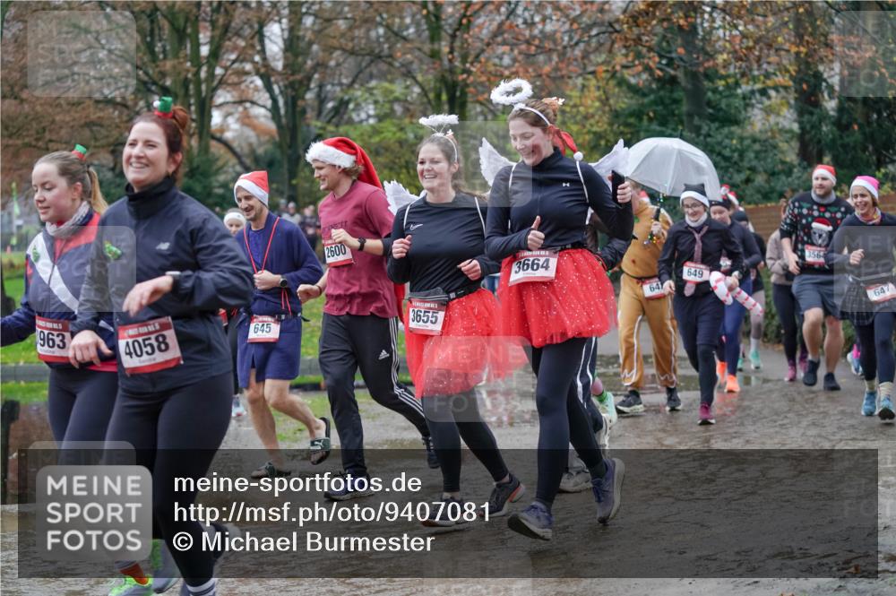 07.12.2025 - St. Pauli X-Mass-Run No. 15 Michael Burmester http://msf.ph/oto/9407081 07.12.2025 11:24:10 Laufen 963, 4058, 645, 2600, 3655, 3664, 647, 649, 3564, 647 meine-sportfotos.de