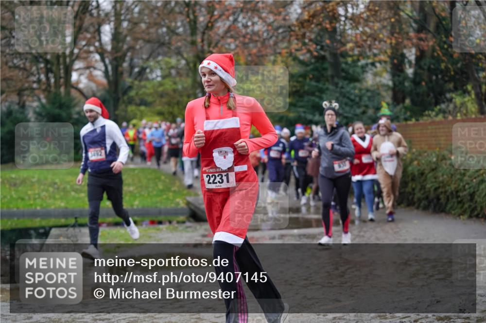 07.12.2025 - St. Pauli X-Mass-Run No. 15 Michael Burmester http://msf.ph/oto/9407145 07.12.2025 11:24:16 Laufen 3442, 2231, 930 meine-sportfotos.de
